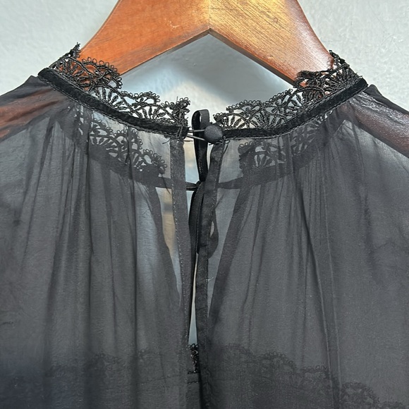 X by NBD MICHELLE lace sheer detail DRESS black size 4- gently used - Picture 15 of 16